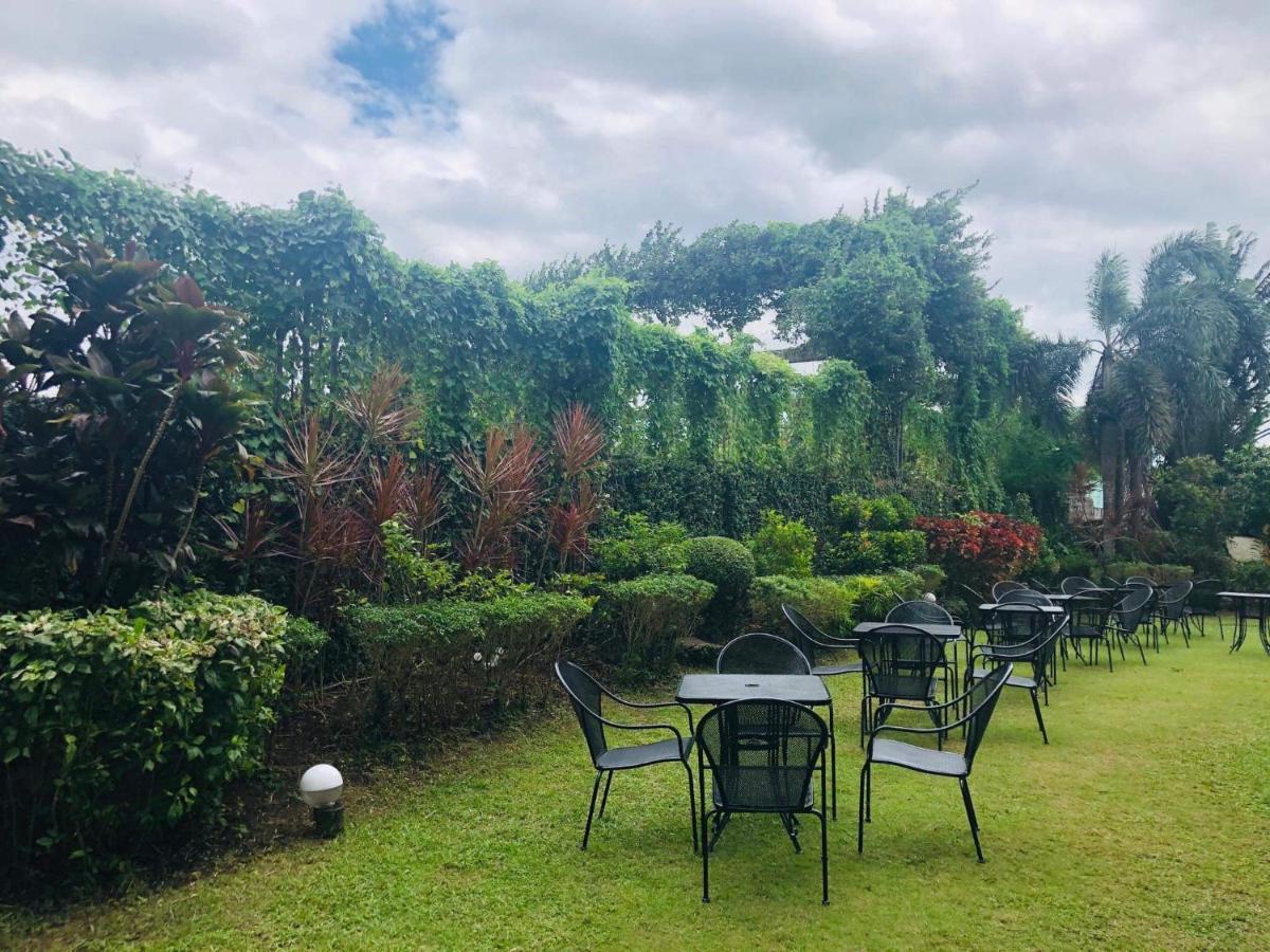 Citi Garden Suites Naga  Exterior foto